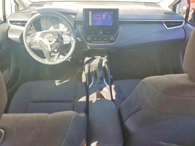 2025 TOYOTA COROLLA LE 8