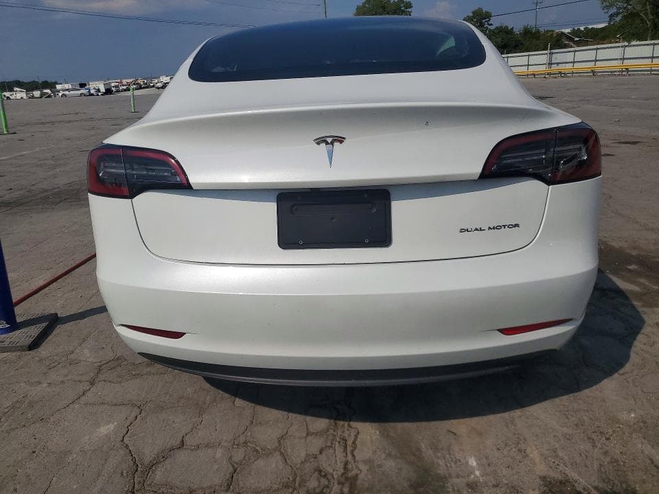 2023 TESLA MODEL 3 6