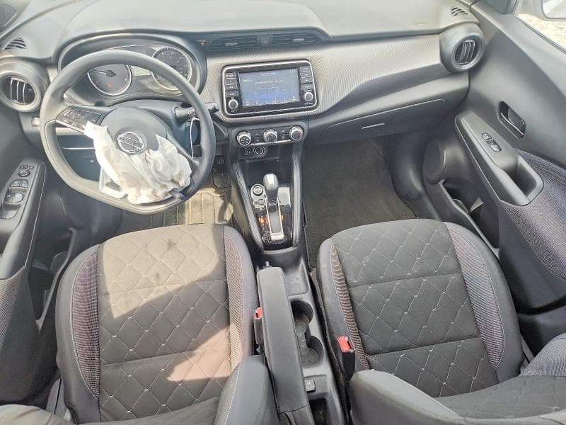 2019 NISSAN KICKS S 8