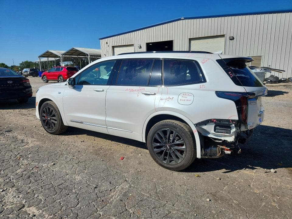 2025 CADILLAC XT6 SPORT 2
