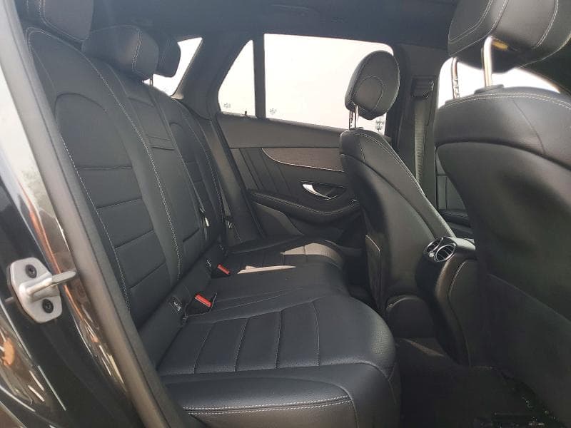2022 MERCEDES-BENZ GLC 10