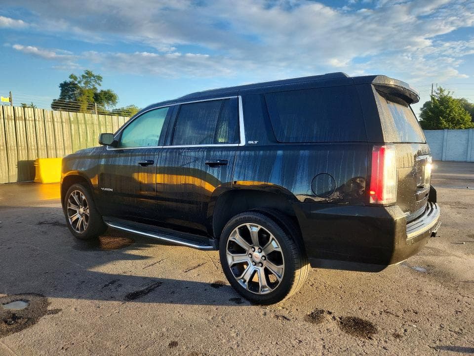 2019 GMC YUKON SLT 2