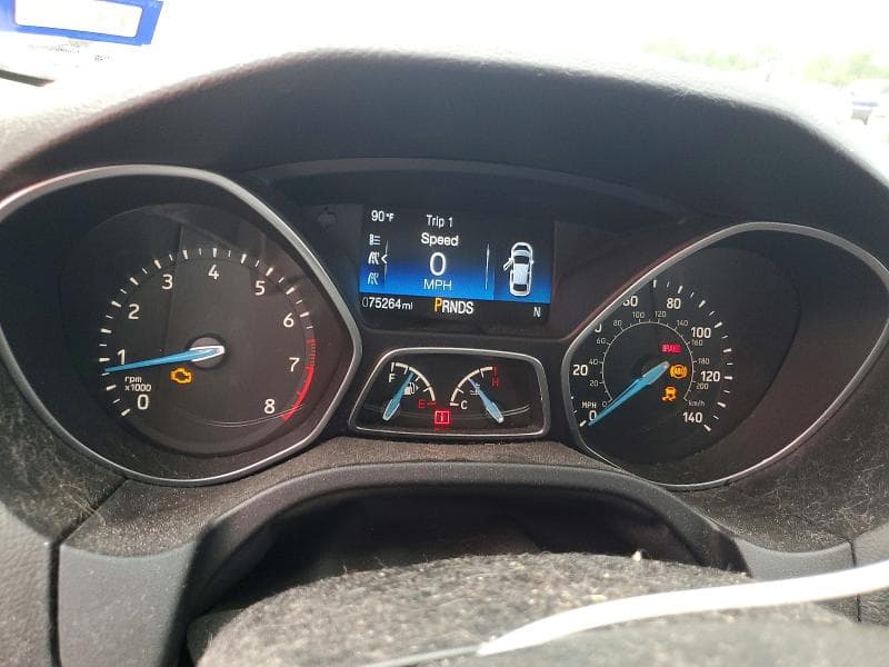 2017 FORD FOCUS SEL 9