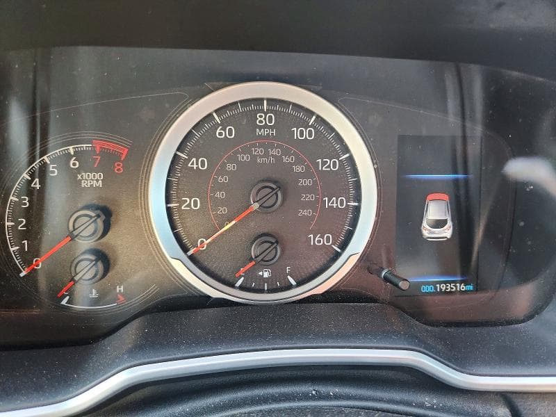 2020 TOYOTA COROLLA HATCHBACK SE 9