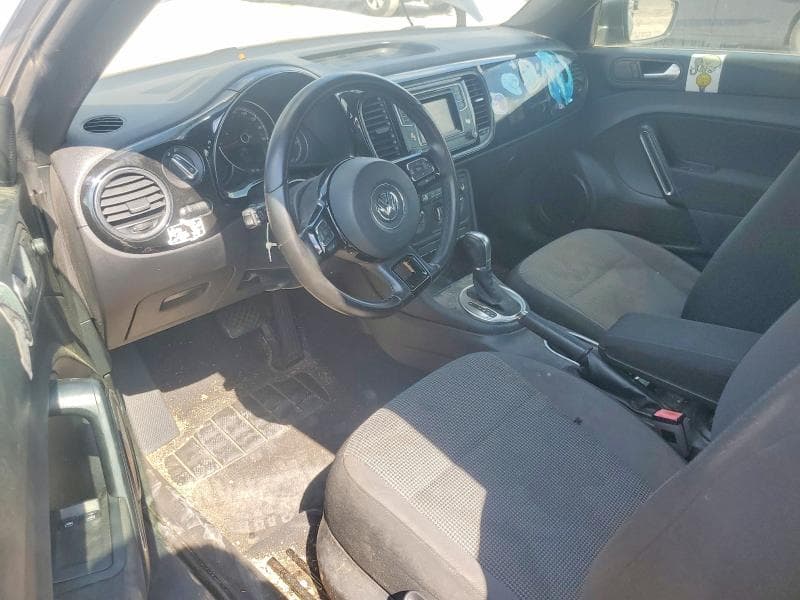 2018 VOLKSWAGEN BEETLE S 8