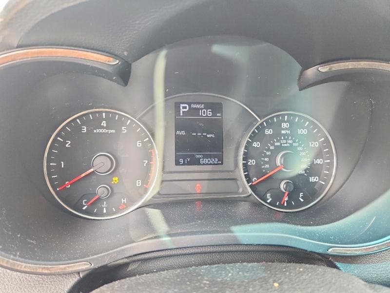 2017 KIA FORTE LX 9