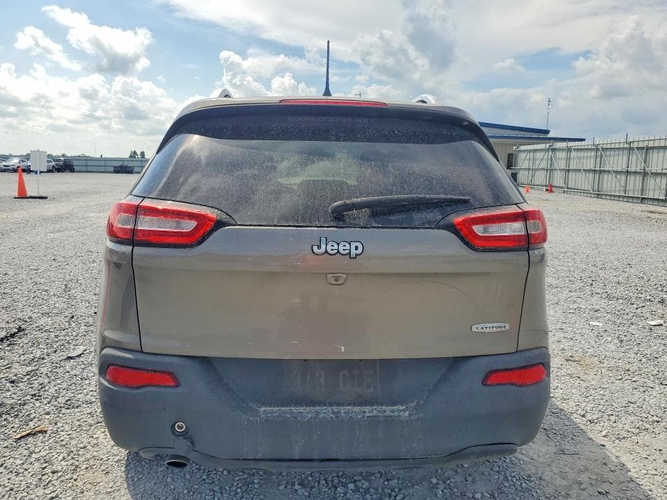 2018 JEEP CHEROKEE LATITUDE PLUS 6