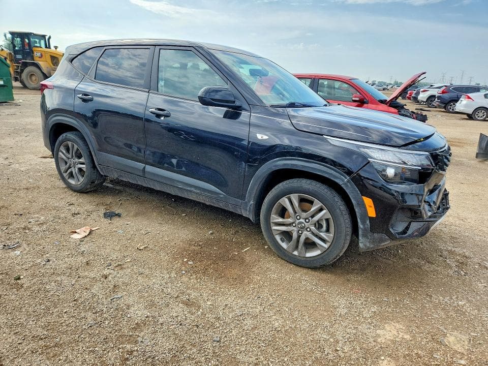 2021 KIA SELTOS LX 4