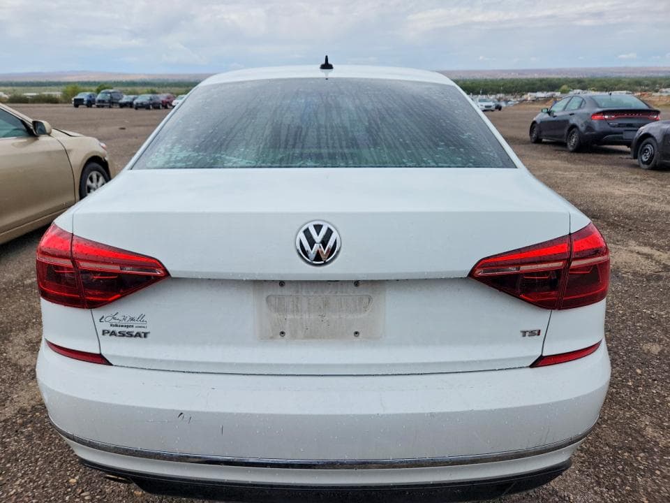 2018 VOLKSWAGEN PASSAT S 6