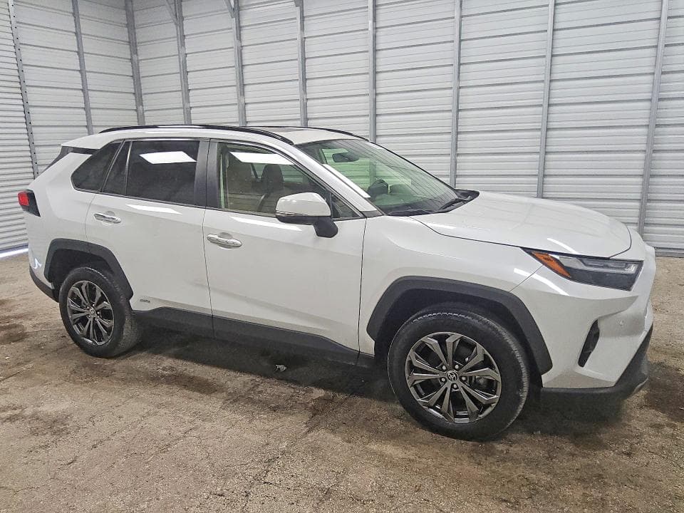 2025 TOYOTA RAV4 LIMITED 4