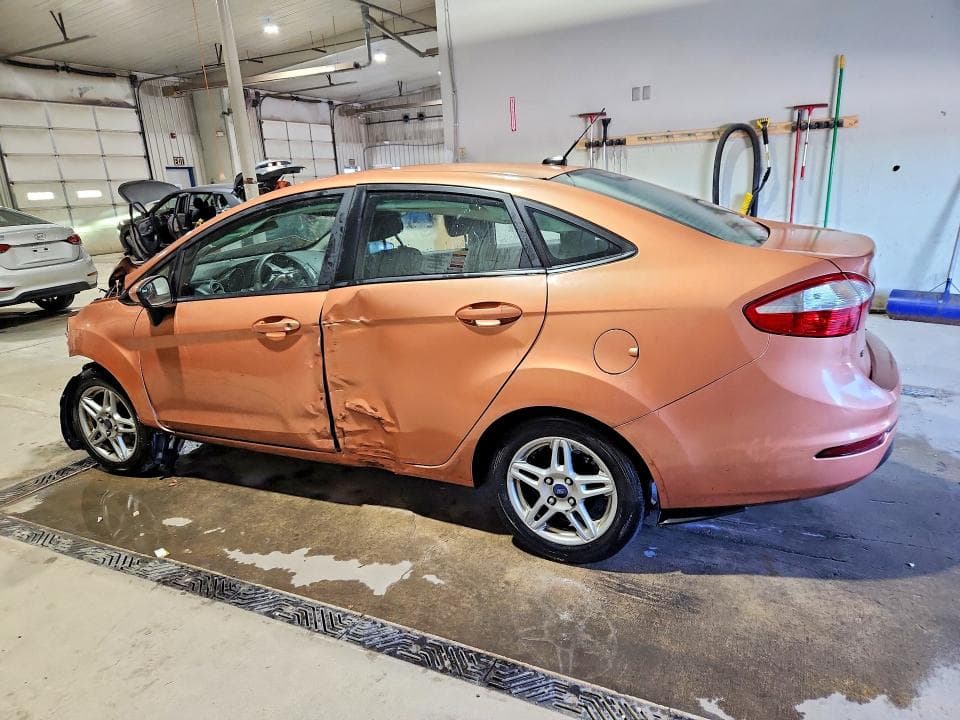 2017 FORD FIESTA SE 2