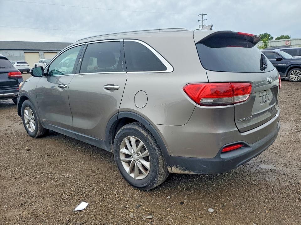 2017 KIA SORENTO LX 2