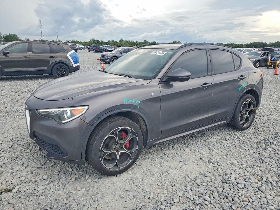 2022 ALFA ROMEO STELVIO TI