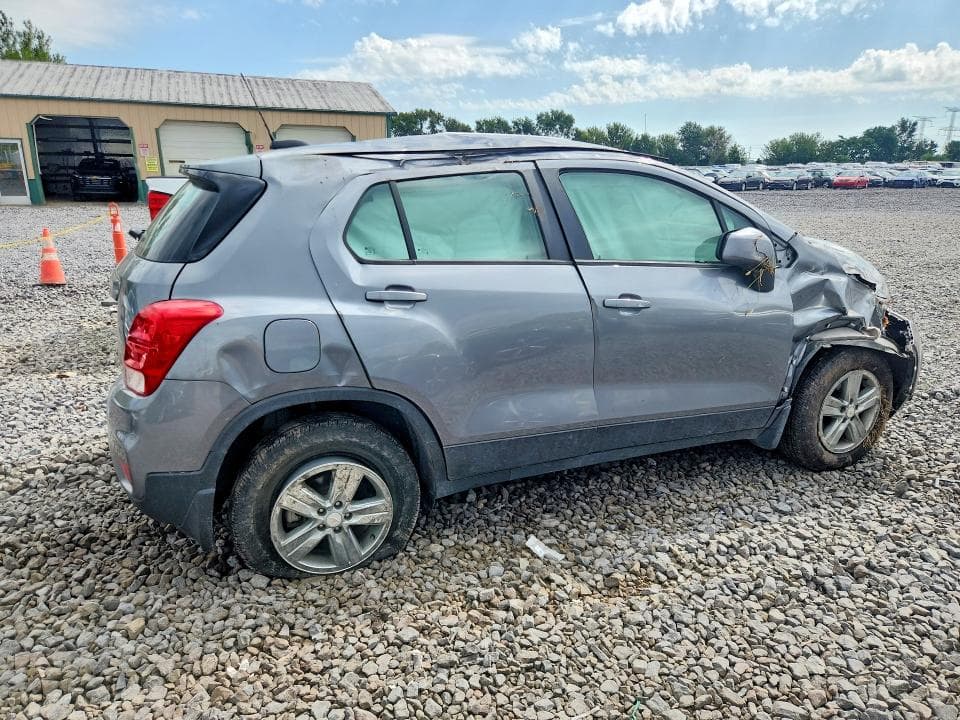 2020 CHEVROLET TRAX LS 3