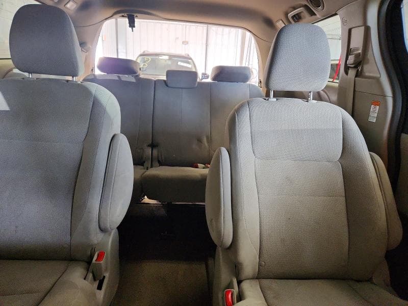 2019 TOYOTA SIENNA L 7-PASSENGER 10