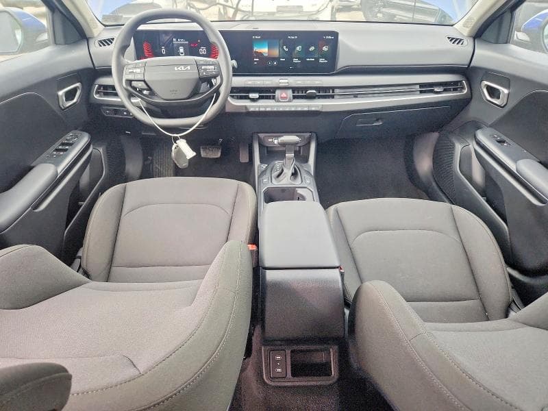 2026 KIA K4 LXS 8