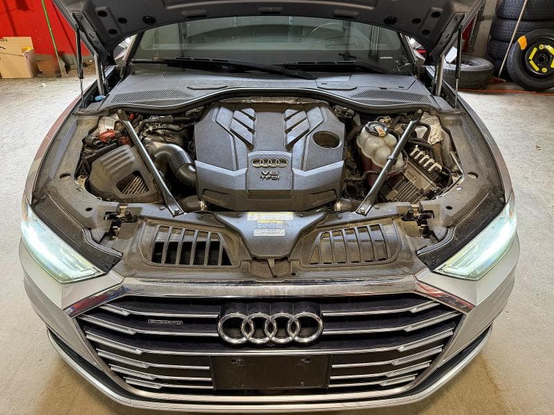 2019 AUDI A8 L 7