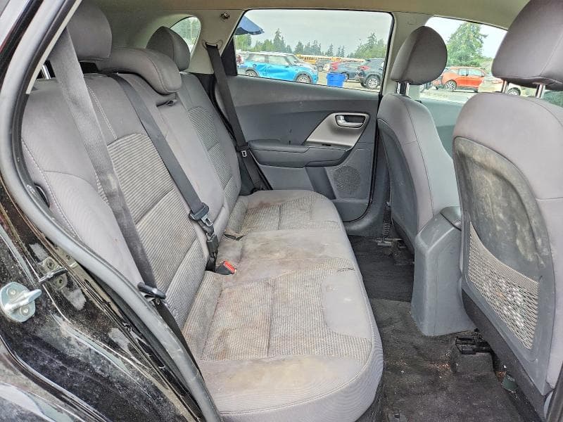 2019 KIA NIRO LX 10