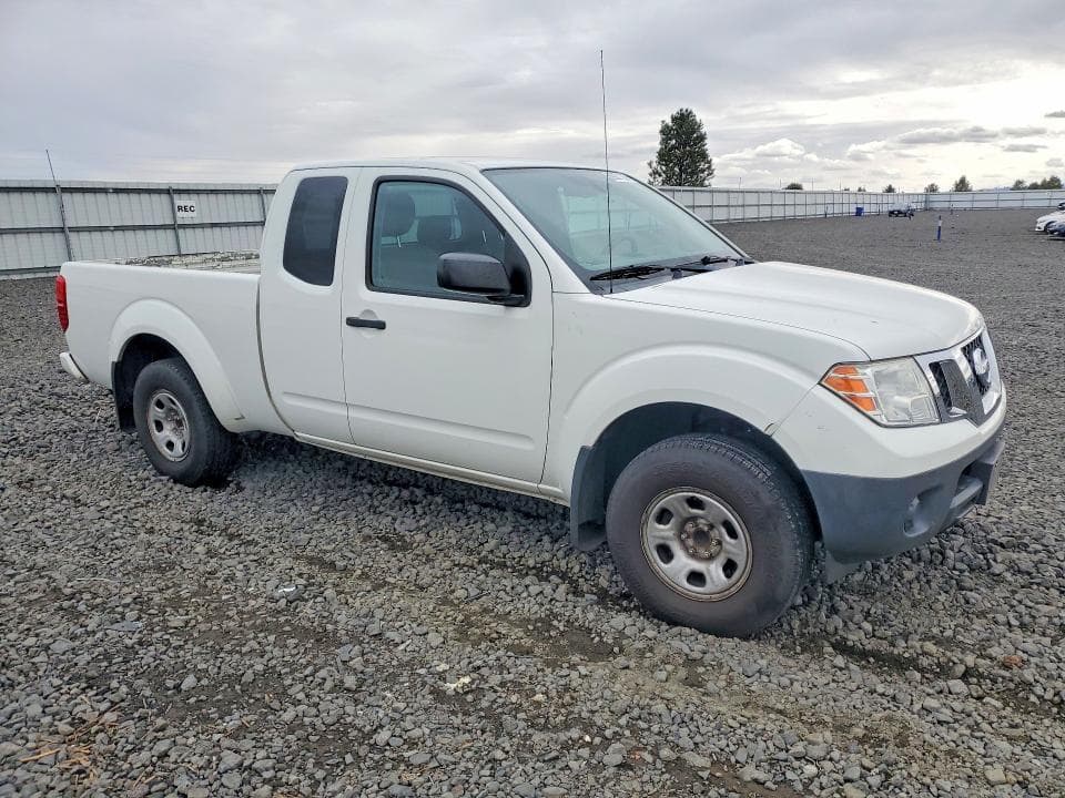 2018 NISSAN FRONTIER S 4
