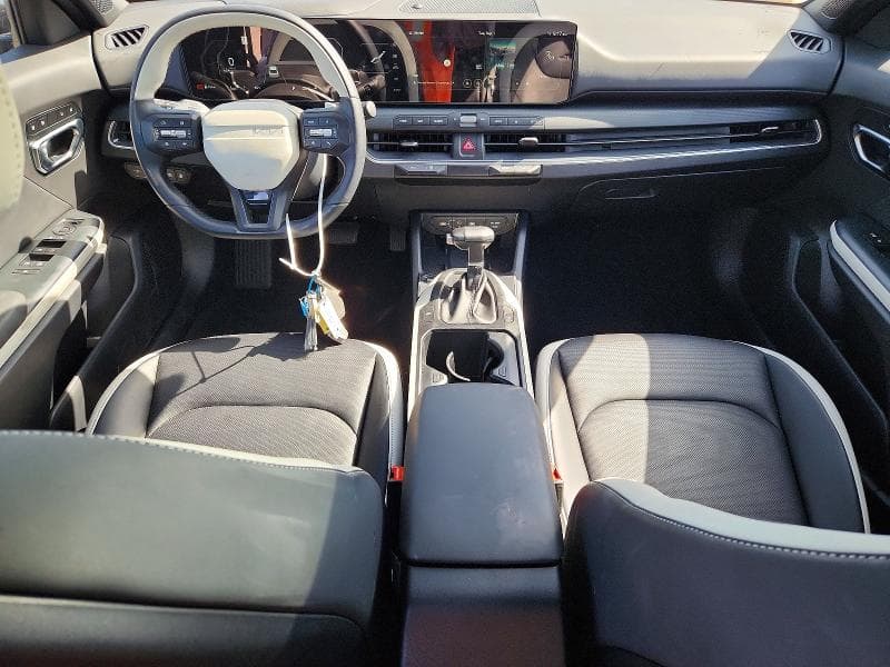 2025 KIA K4 GT LINE 8