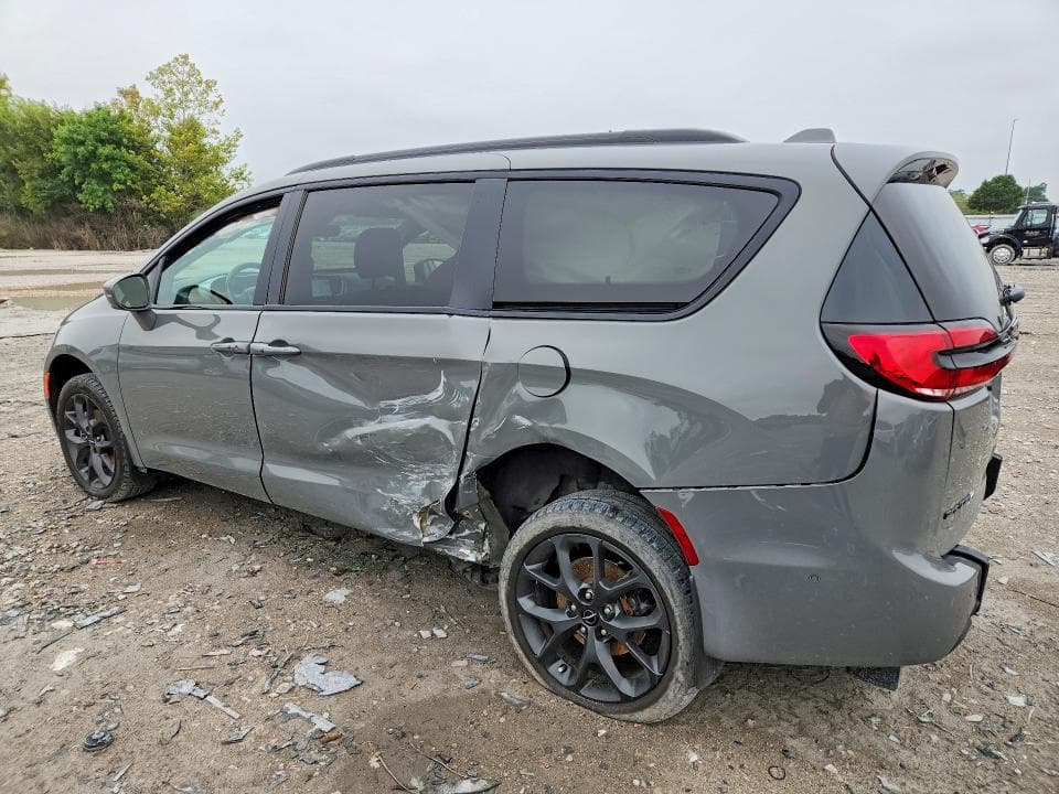 2021 CHRYSLER PACIFICA TOURING L 2