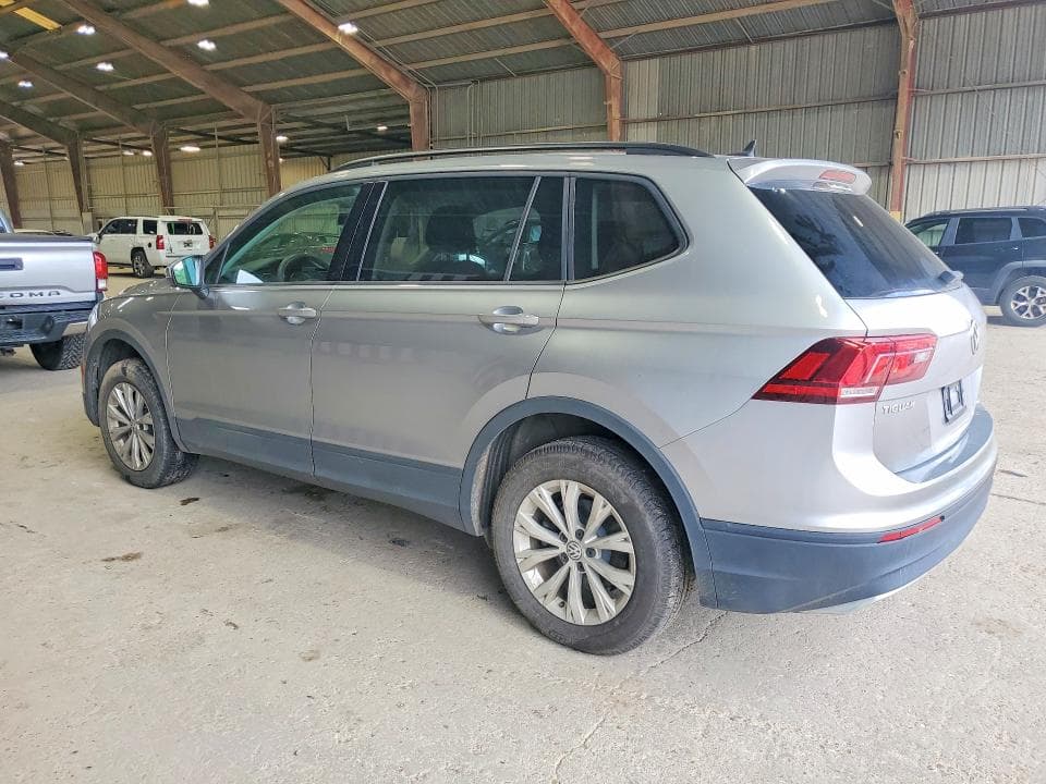 2020 VOLKSWAGEN TIGUAN S 2