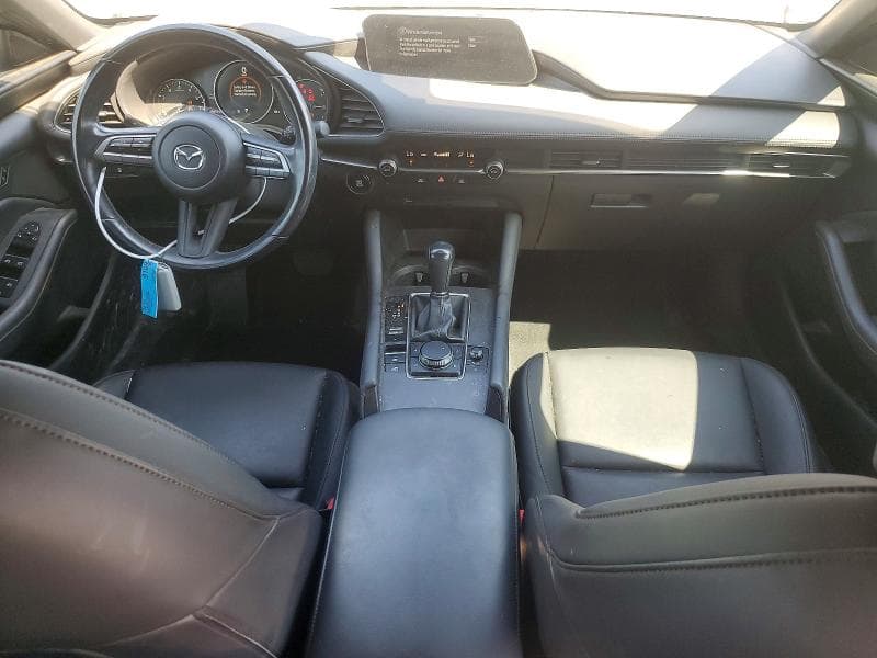 2020 MAZDA 3 8