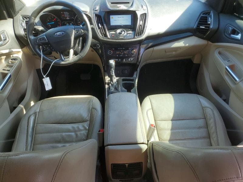 2017 FORD ESCAPE TITANIUM 8