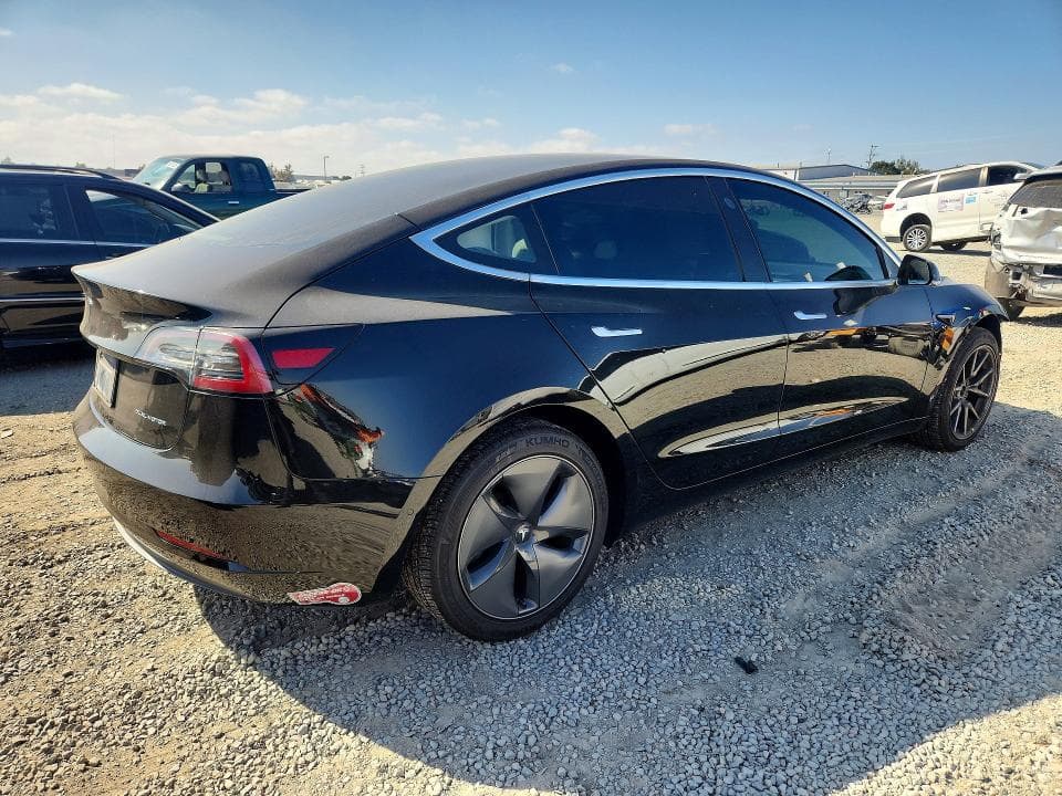 2020 TESLA MODEL 3 3