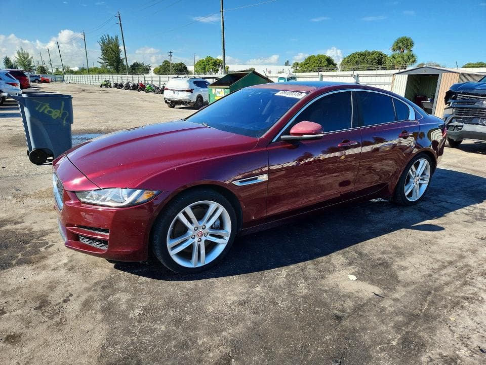 2017 JAGUAR XE PREMIUM