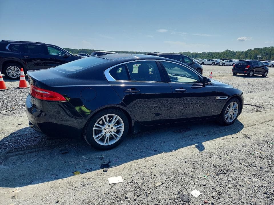 2017 JAGUAR XE PREMIUM 3