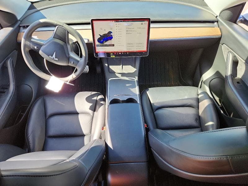 2022 TESLA MODEL Y 8