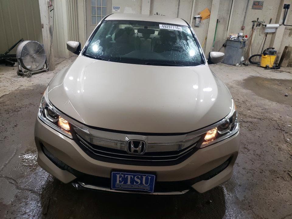 2017 HONDA ACCORD LX 5