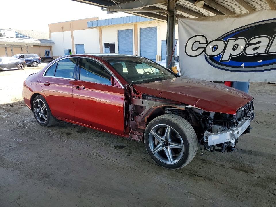 2017 MERCEDES-BENZ E 300 4