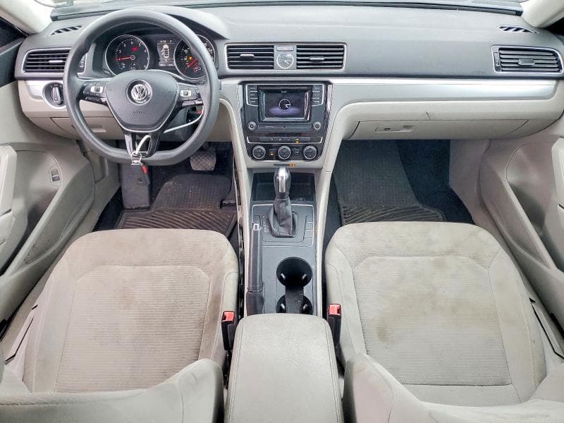 2017 VOLKSWAGEN PASSAT S 8