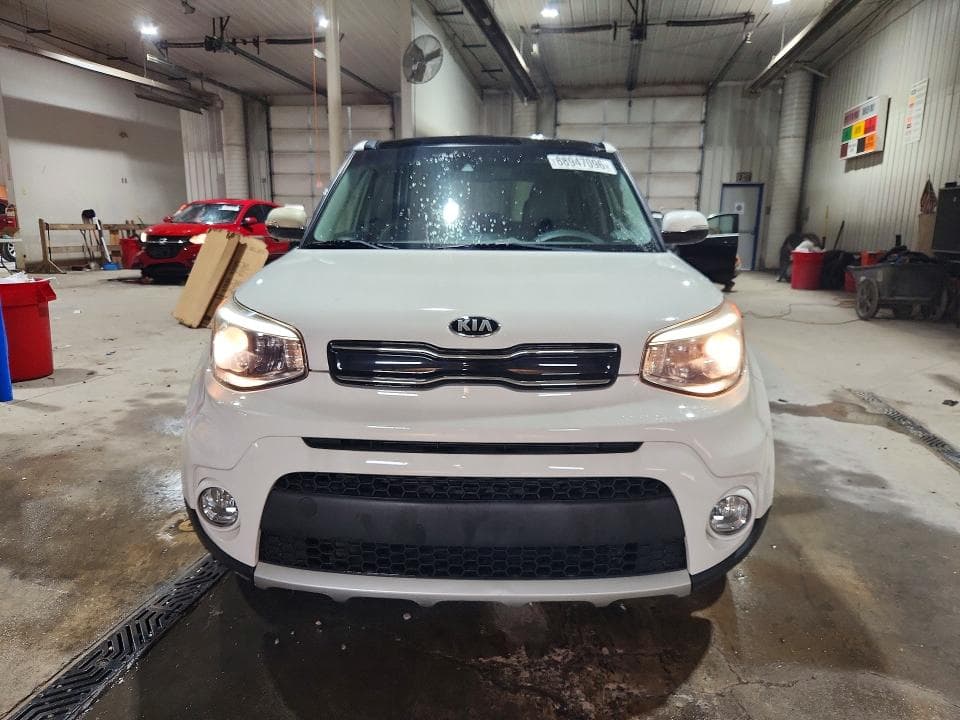 2017 KIA SOUL + 5