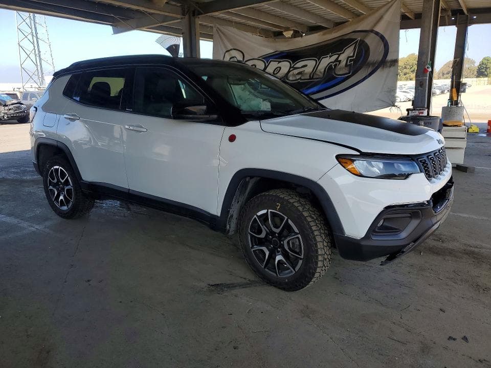 2025 JEEP COMPASS TRAILHAWK 4
