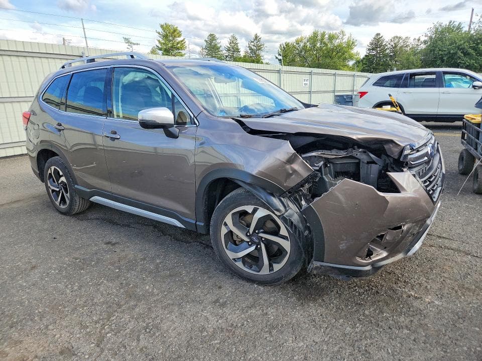 2023 SUBARU FORESTER TOURING 4
