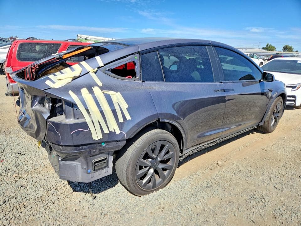 2023 TESLA MODEL X 3