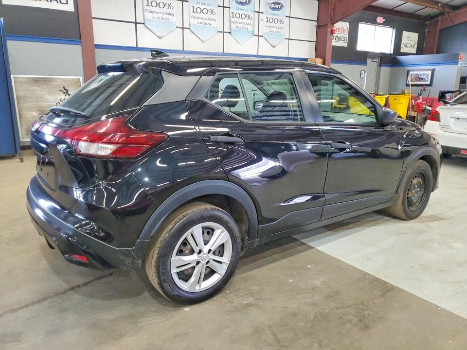 2021 NISSAN KICKS S 3