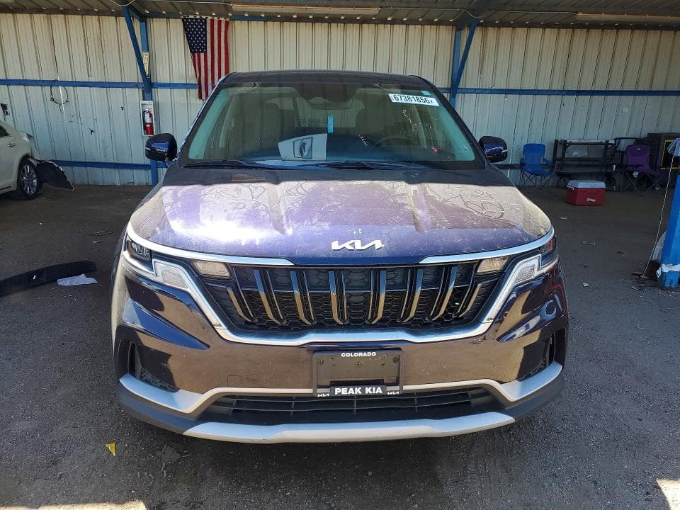 2023 KIA CARNIVAL LX 5