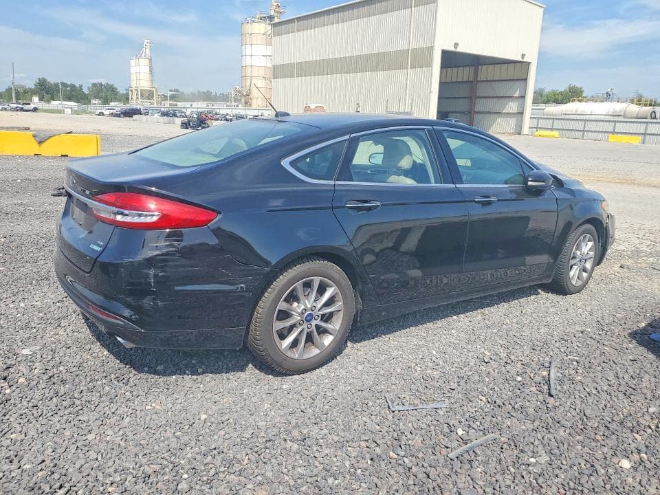 2017 FORD FUSION SE 3