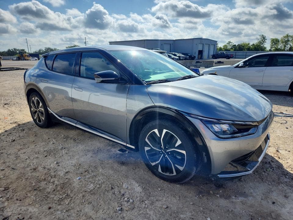 2023 KIA EV6 WIND 4