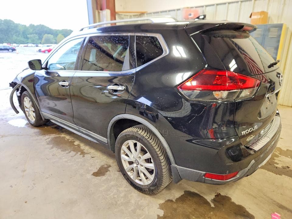 2018 NISSAN ROGUE SV 2