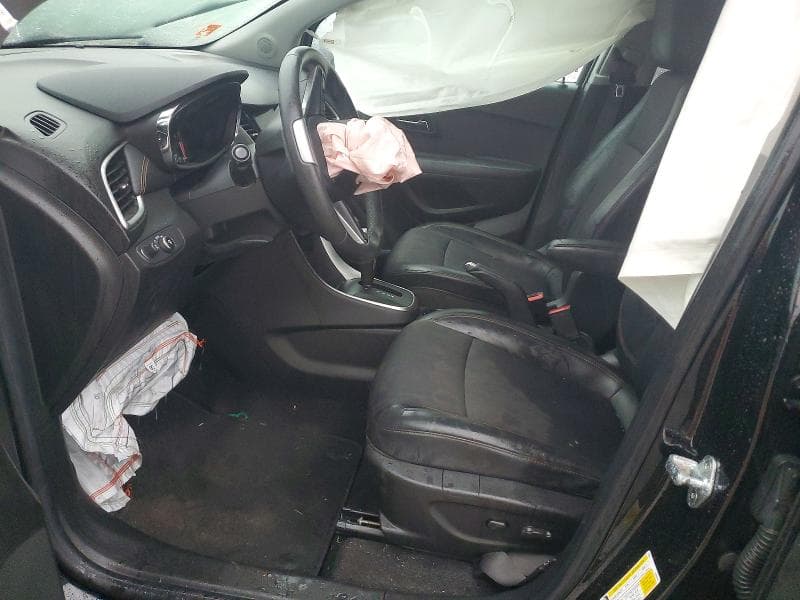 2020 CHEVROLET TRAX 1LT 7
