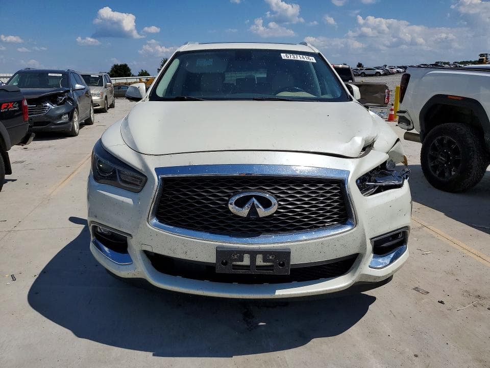 2017 INFINITI QX60 BASE 5