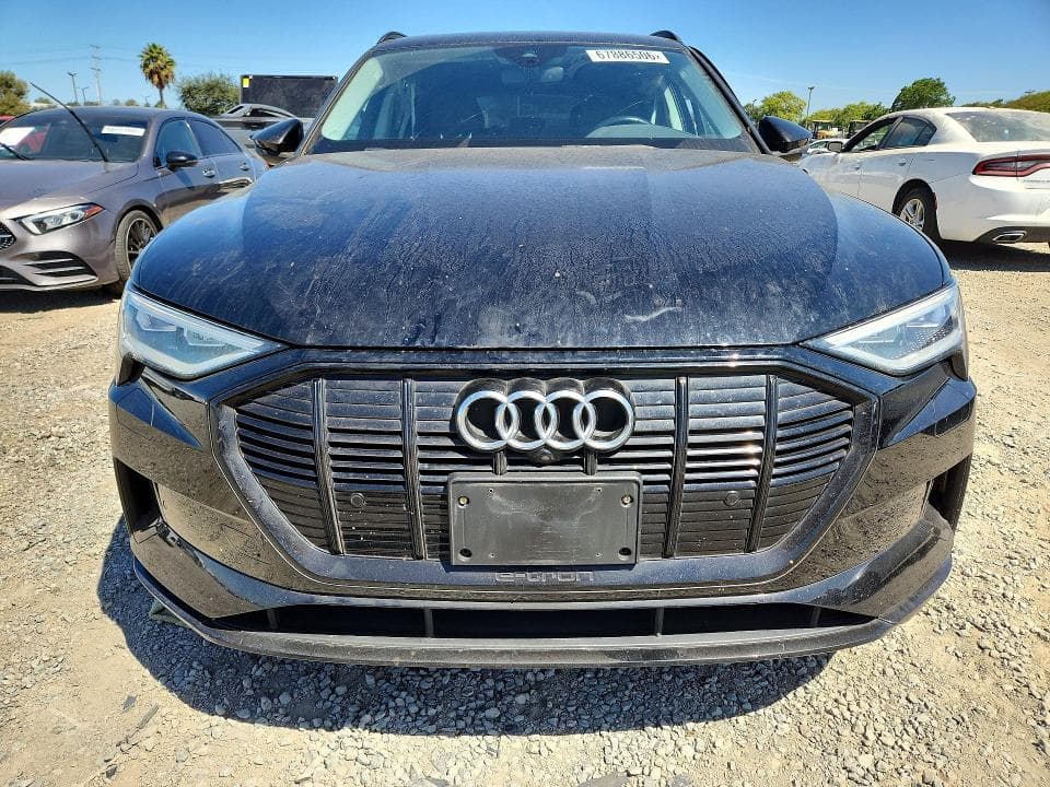 2021 AUDI E-TRON PREMIUM 5