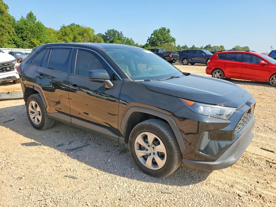 2022 TOYOTA RAV4 LE 4