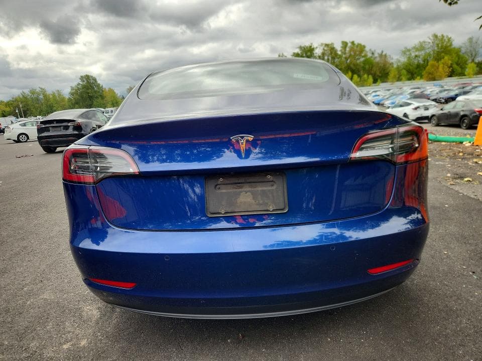 2022 TESLA MODEL 3 6