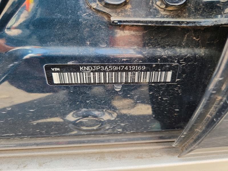 2017 KIA SOUL + 13